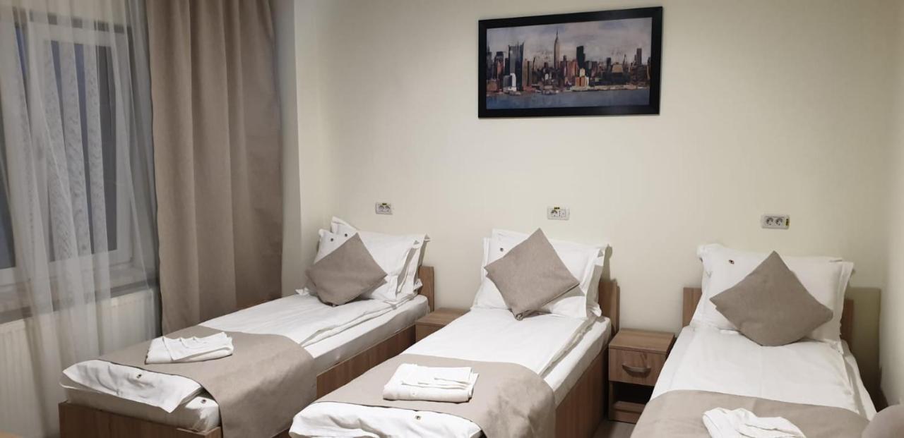 Hotel Top Central Bukarest Eksteriør billede