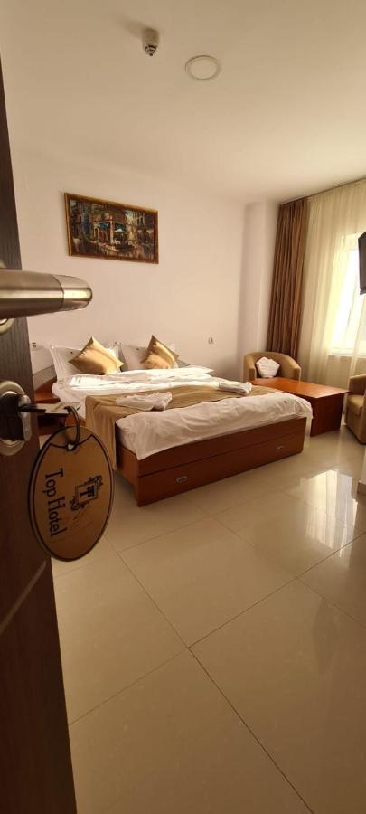 Hotel Top Central Bukarest Eksteriør billede