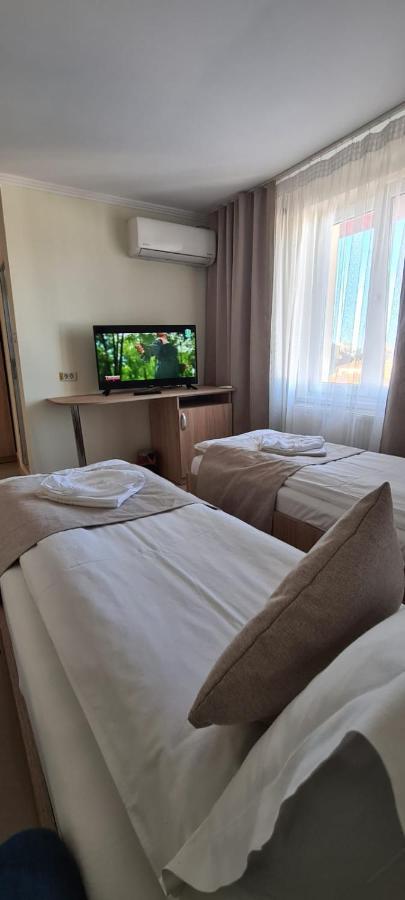 Hotel Top Central Bukarest Eksteriør billede