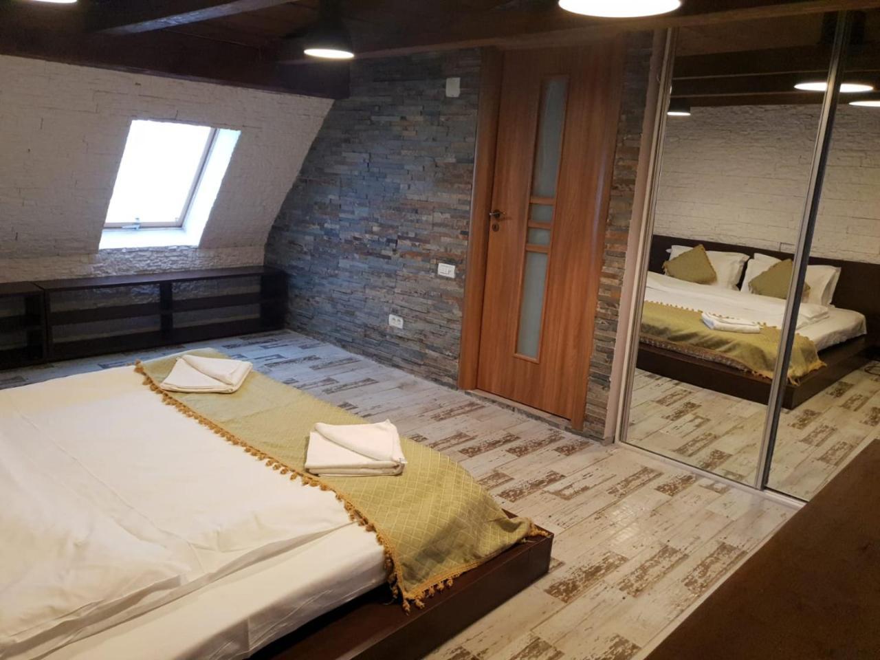 Hotel Top Central Bukarest Eksteriør billede